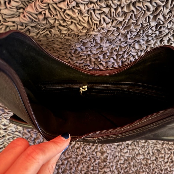 Vintage Tano Black Buttery Smooth Leather Boho Bag - Multiple Pockets! - Picture 9 of 12